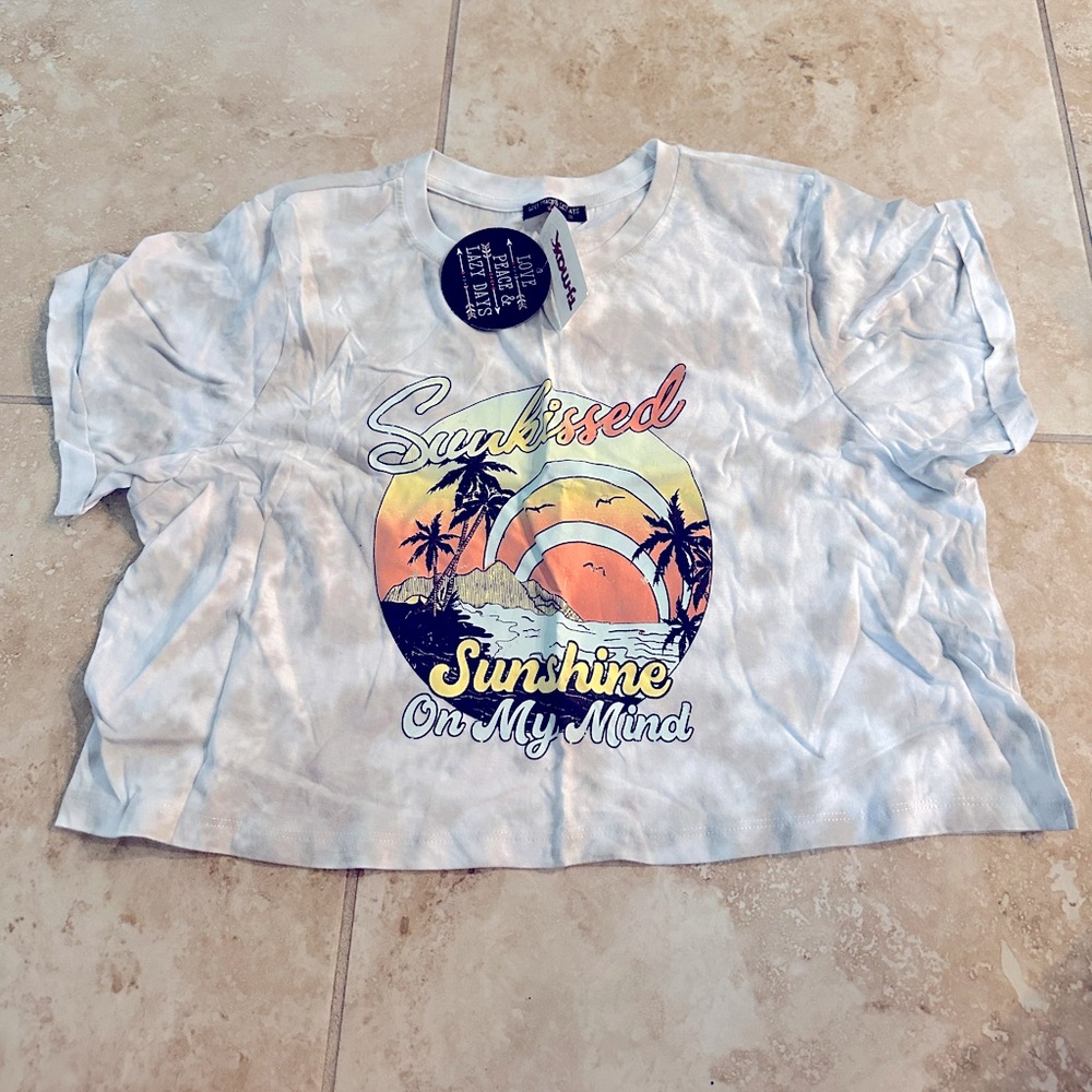 NWT Summer Top Large Crop Top